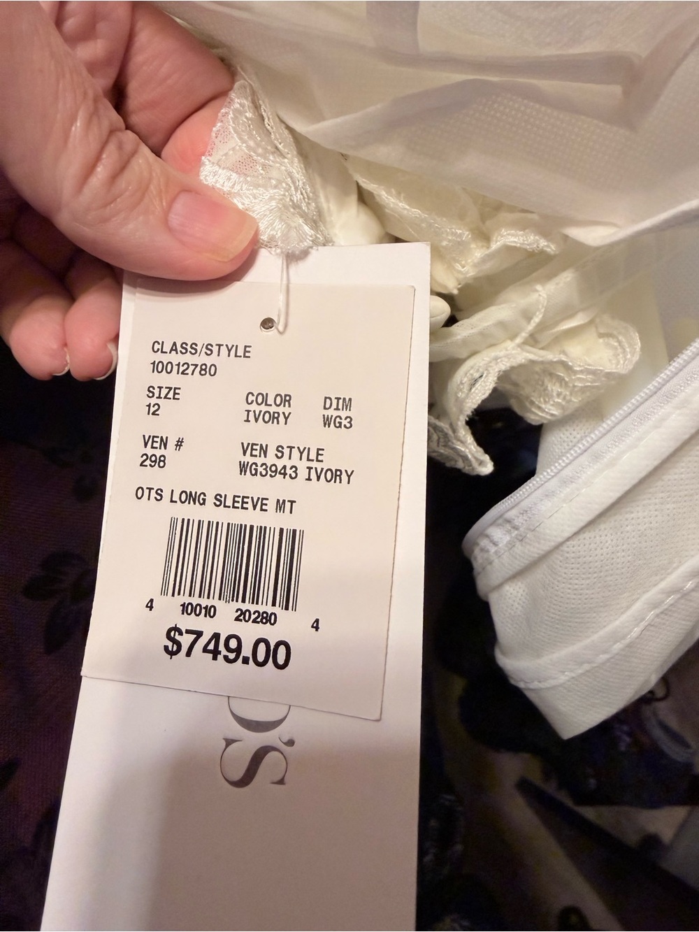 DAVIDS BRIDAL COLLECTION LACE AND TULLE WEDDING DRESS NWT 12 - Picture 4 of 5
